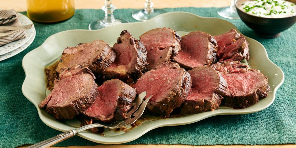 Fool-Proof Garlic Butter Beef Tenderloin: Your Roast Guide